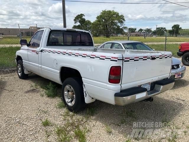 Dodge Ram 2500 Інше