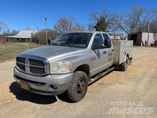 Dodge Ram 3500 Пікапи / Бічне розвантаження