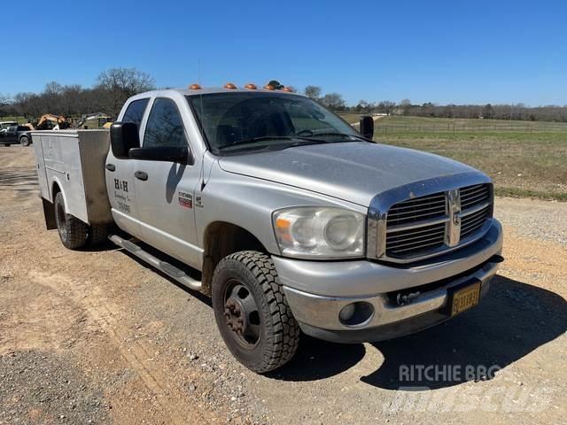Dodge Ram 3500 Пікапи / Бічне розвантаження