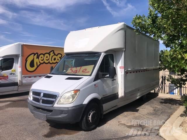 Dodge Sprinter Панельні фургони