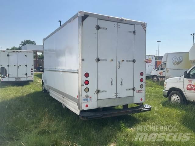 Dodge Sprinter Панельні фургони