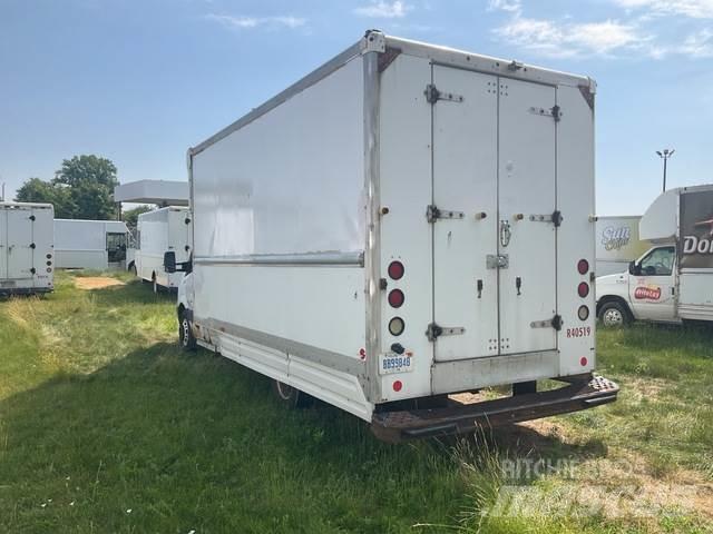 Dodge Sprinter Панельні фургони