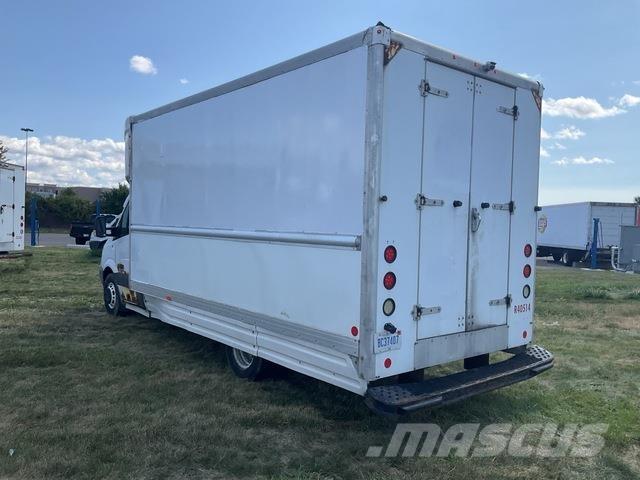 Dodge Sprinter Панельні фургони