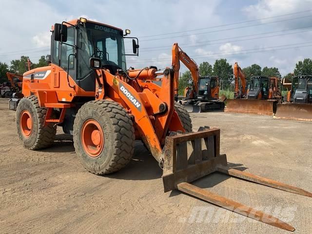 Doosan DL200-5 Фронтальні навантажувачі