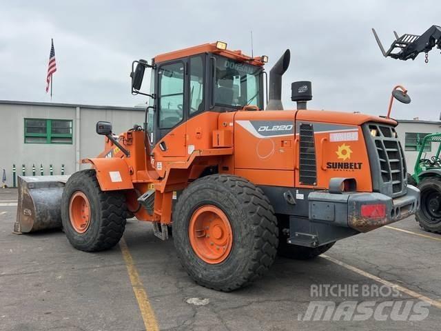 Doosan DL220-5 Фронтальні навантажувачі