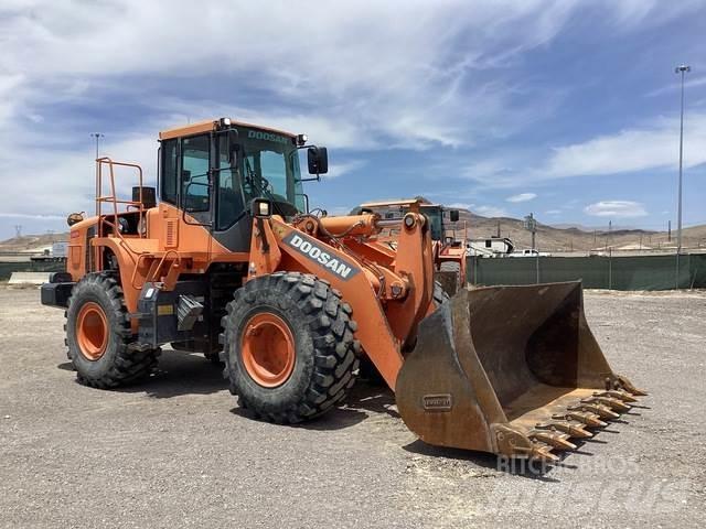 Doosan DL300-5 Фронтальні навантажувачі