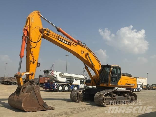 Doosan DX520LC Гусеничні екскаватори