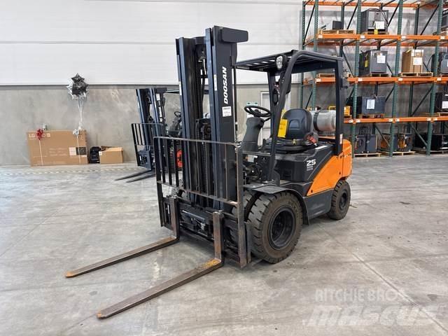 Doosan G25N-7 Будтехніка - Інші