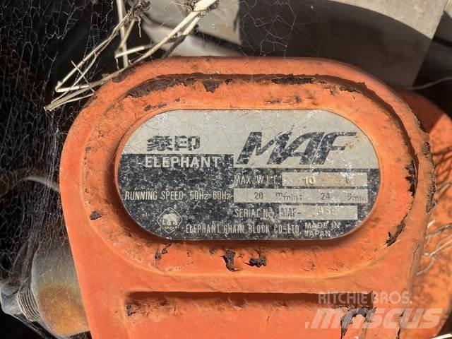  Elephant Мостові і козлові крани