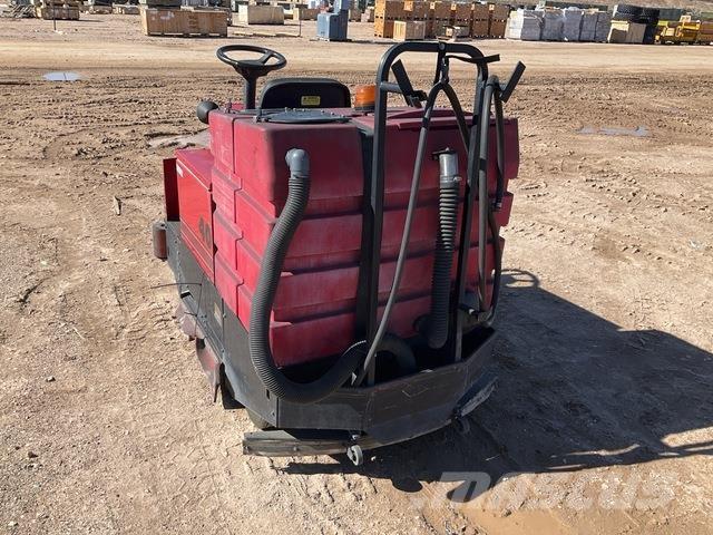 Factory Cat  Внутрішні підмітальні машини