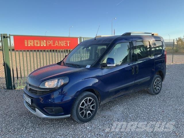 Fiat Doblo Автомобілі