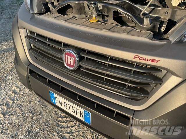 Fiat Ducato Панельні фургони