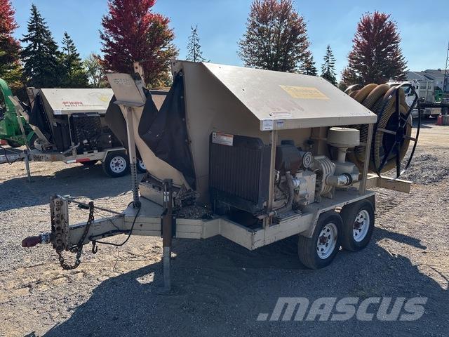 Finn BB302-16 Інші землеоброблювальні машини і додаткове обладнання