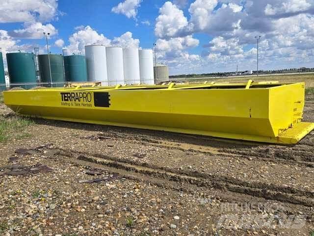  Floc Tank Причепи-цистерни