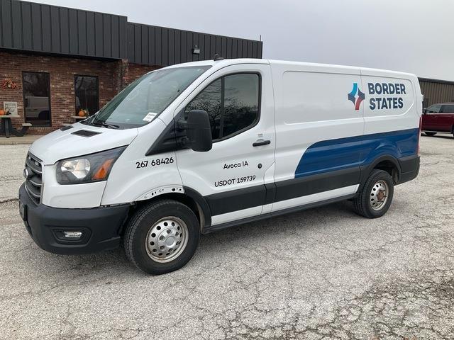 Ford  Фургони