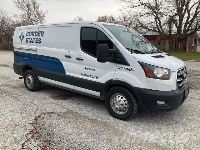 Ford  Фургони