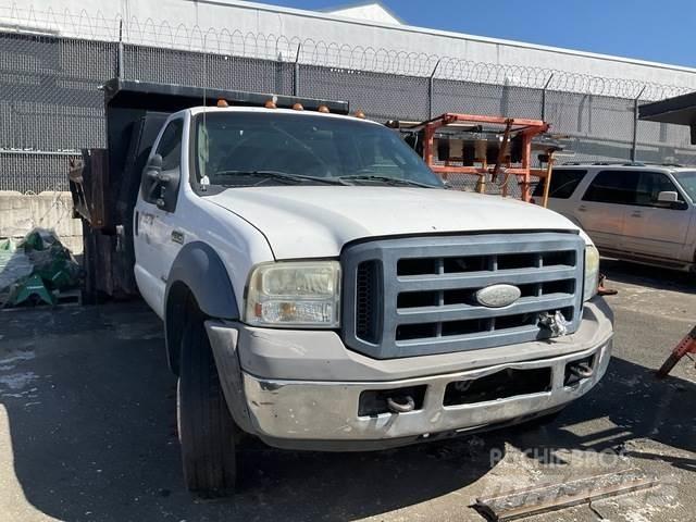 Ford 550 Самоскиди