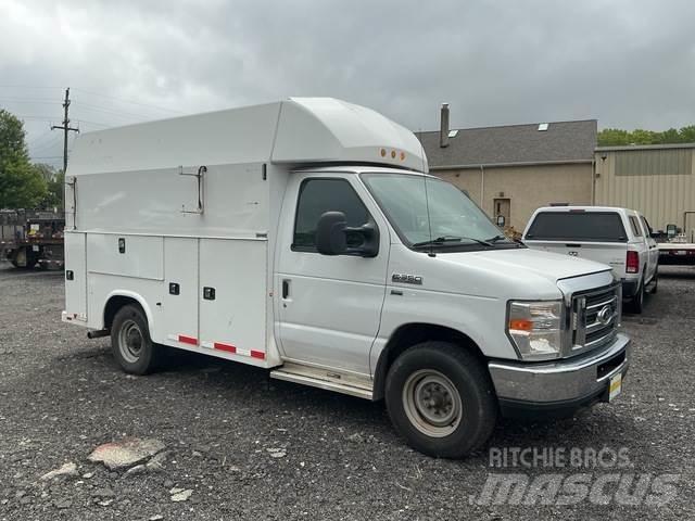 Ford E-350 Пікапи / Бічне розвантаження
