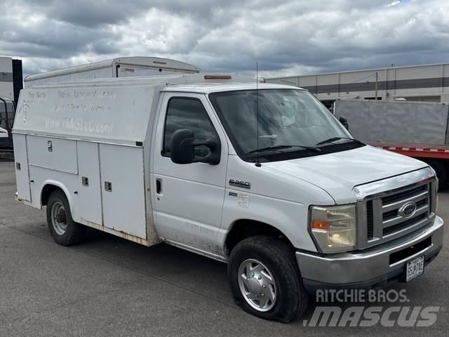 Ford E-350 Пікапи / Бічне розвантаження