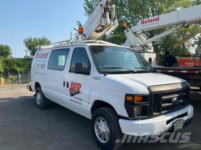 Ford E-350 Автовишки на базі вантажівки