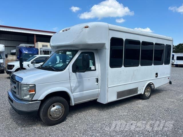 Ford E-350 Мікроавтобуси
