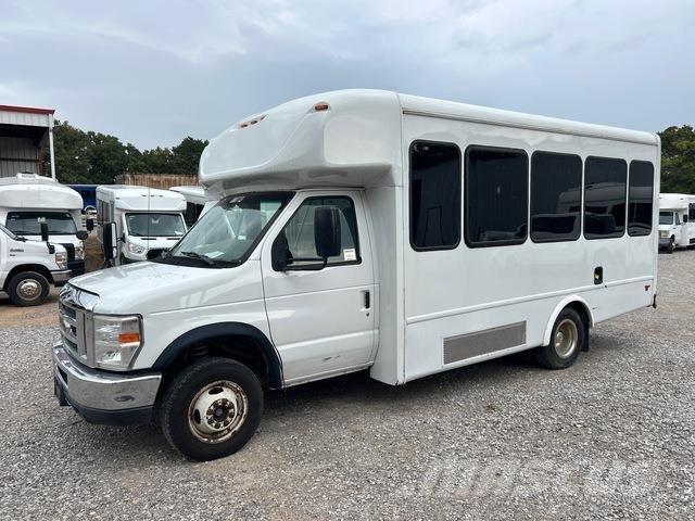 Ford E-350 Мікроавтобуси