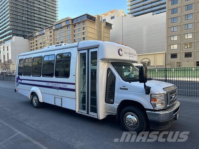 Ford E-450 Мікроавтобуси