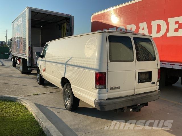 Ford E350 Фургони