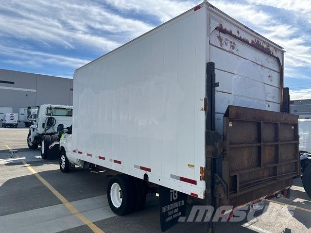 Ford E450 Фургони