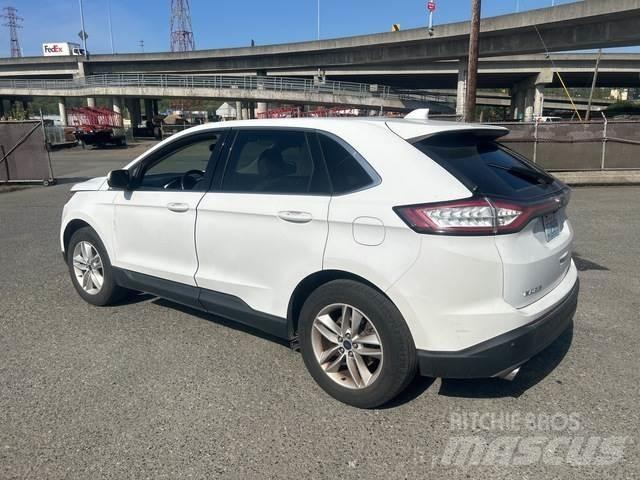 Ford Edge Автомобілі