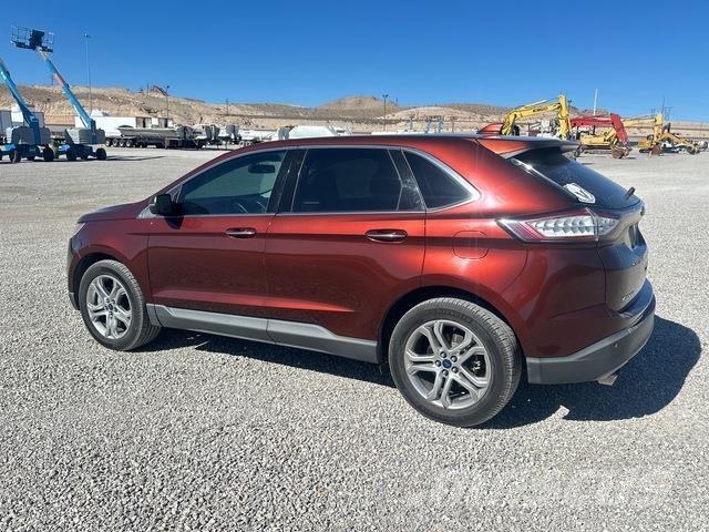 Ford Edge Автомобілі