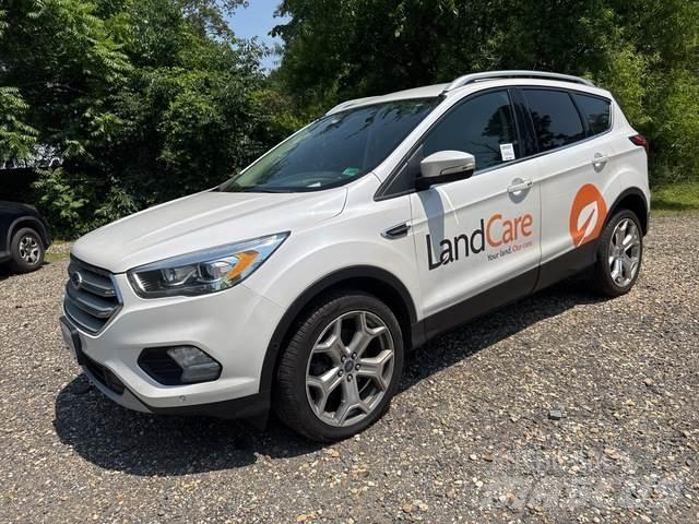 Ford Escape Автомобілі