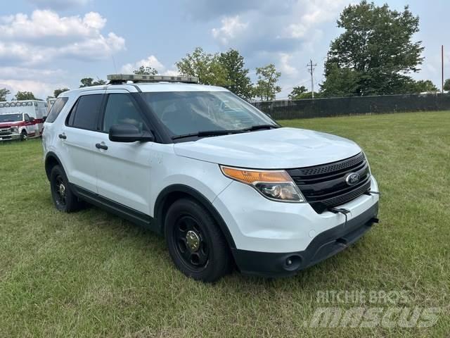 Ford Explorer Автомобілі