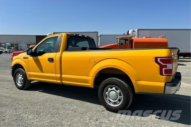 Ford F-150 Пікапи / Бічне розвантаження