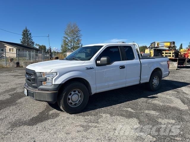 Ford F-150 Пікапи / Бічне розвантаження