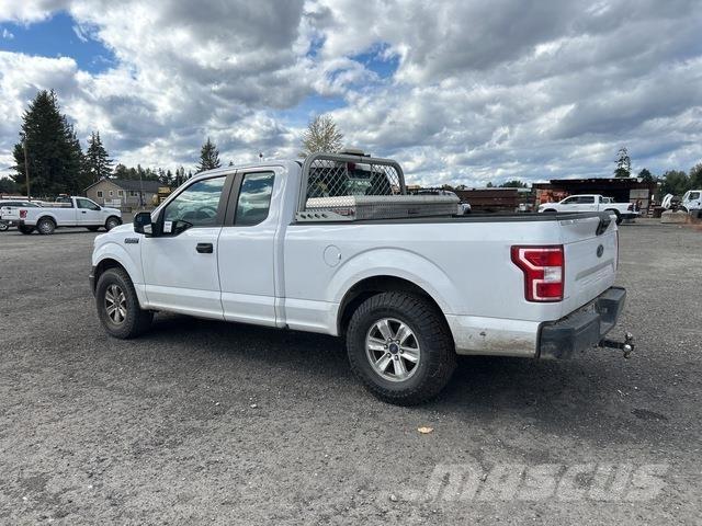 Ford F-150 Пікапи / Бічне розвантаження