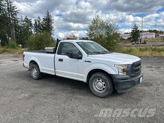Ford F-150 Пікапи / Бічне розвантаження