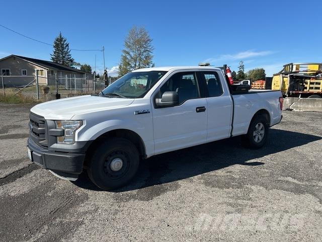 Ford F-150 Пікапи / Бічне розвантаження