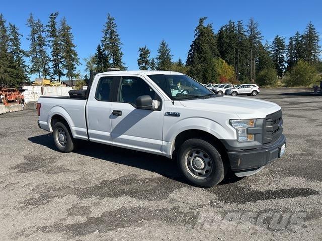 Ford F-150 Пікапи / Бічне розвантаження