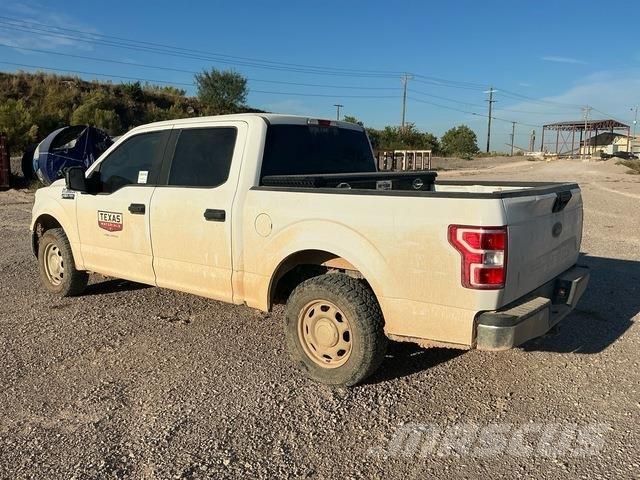 Ford F-150 Пікапи / Бічне розвантаження