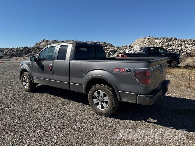 Ford F-150 Пікапи / Бічне розвантаження
