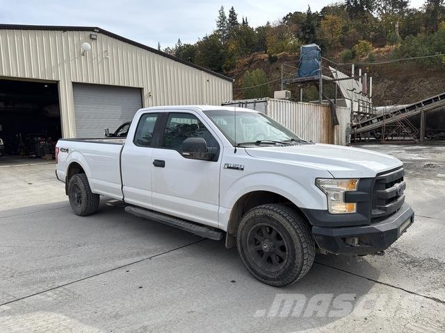 Ford F-150 Пікапи / Бічне розвантаження