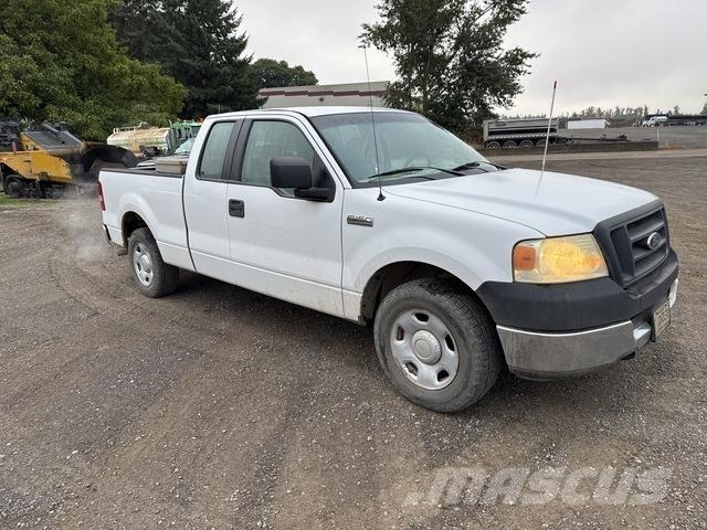 Ford F-150 Пікапи / Бічне розвантаження