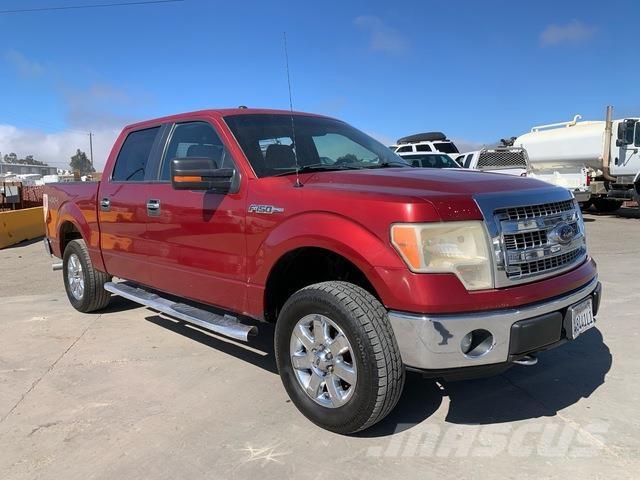 Ford F-150 Пікапи / Бічне розвантаження