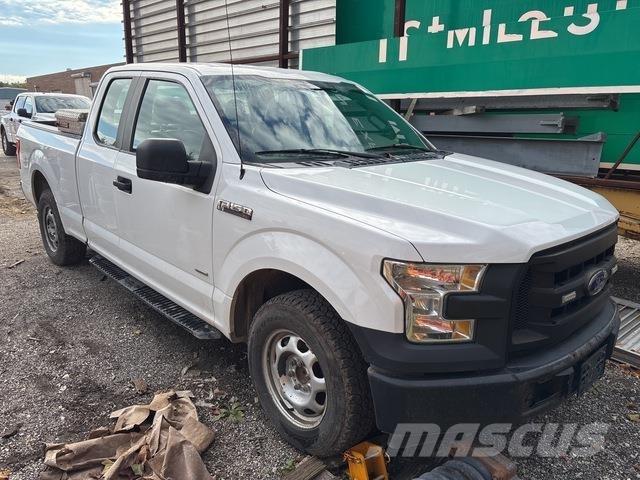 Ford F-150 Пікапи / Бічне розвантаження