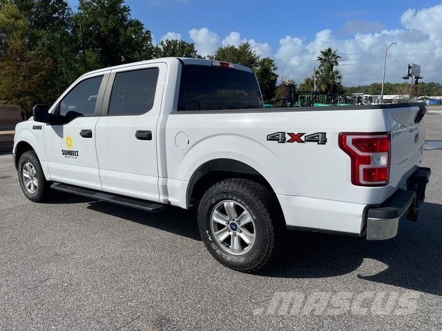 Ford F-150 Пікапи / Бічне розвантаження