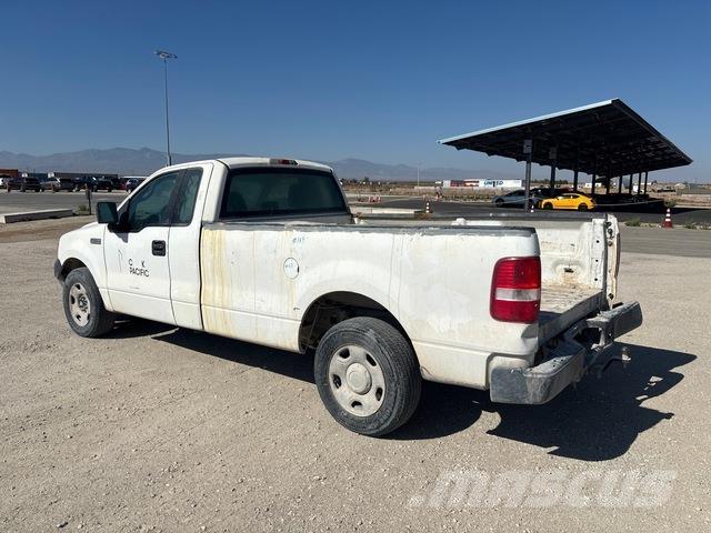 Ford F-150 Пікапи / Бічне розвантаження