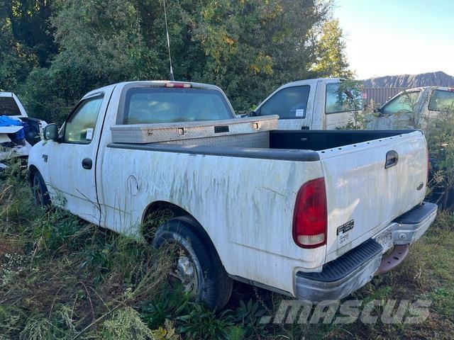 Ford F-150 Пікапи / Бічне розвантаження