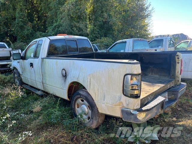 Ford F-150 Пікапи / Бічне розвантаження