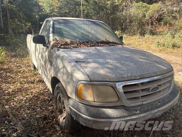 Ford F-150 Пікапи / Бічне розвантаження